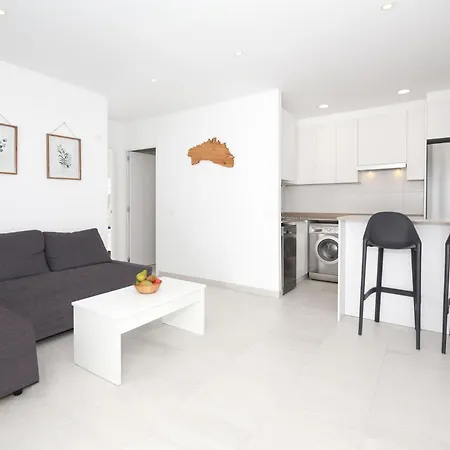 בית נופש Aday And Ixeia קאלה בלנקה